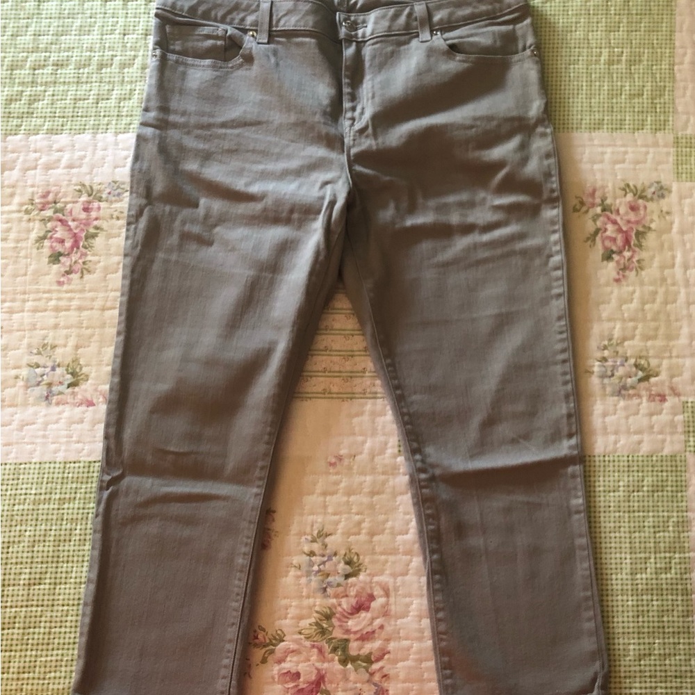 Women’s Skinny Capri Jeans Sz 10 Michael kors Gray